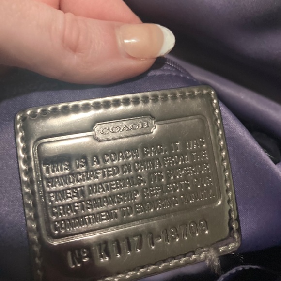 Coach Poppy metallic signature purse - Picture 3 of 7